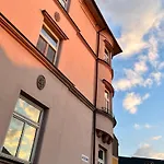 Apartament Ratuszowy *