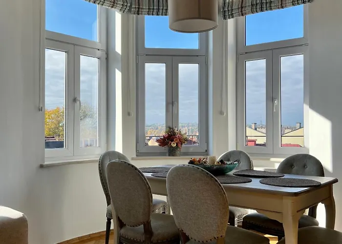 דירה Ratuszowy צ'שין